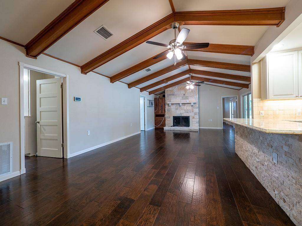 11905 Mustang Chase DR, Austin, TX 78727