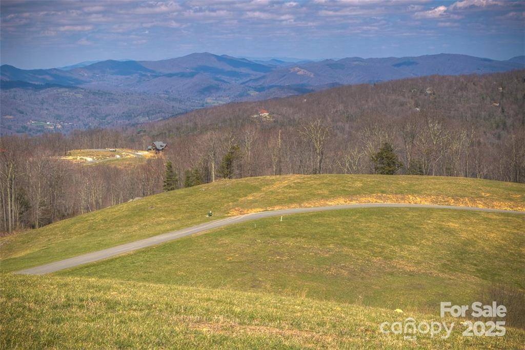 00 Eagle Park DR #107, Banner Elk, NC 28604