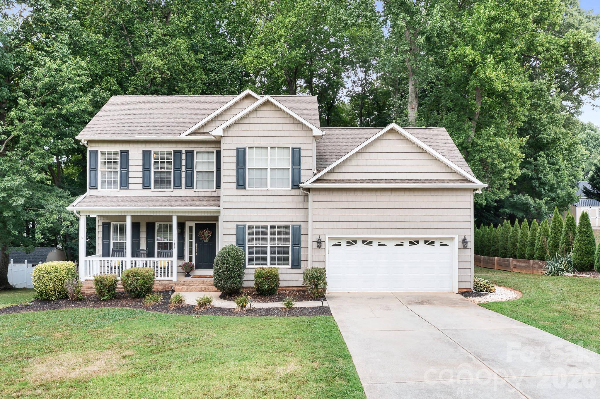 142 Valley Glen DR, Troutman, NC 28166