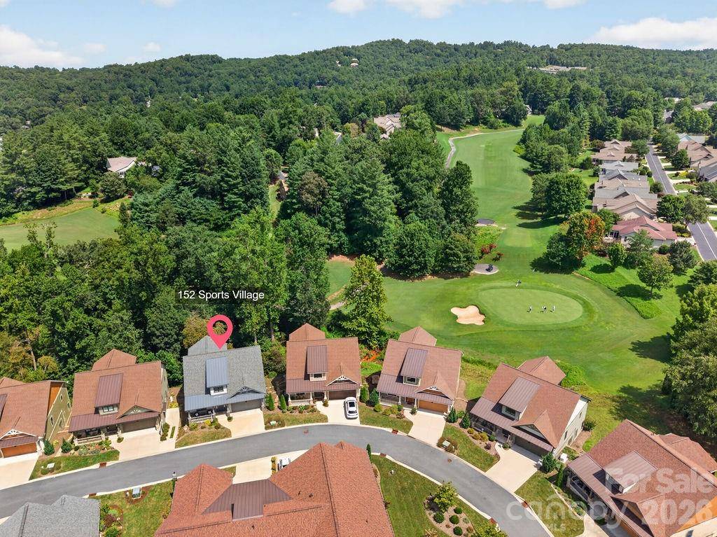 152 Sports Village DR, Hendersonville, NC 28739