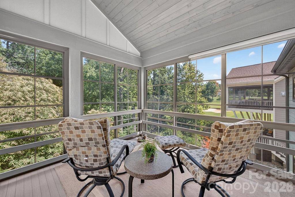 152 Sports Village DR, Hendersonville, NC 28739