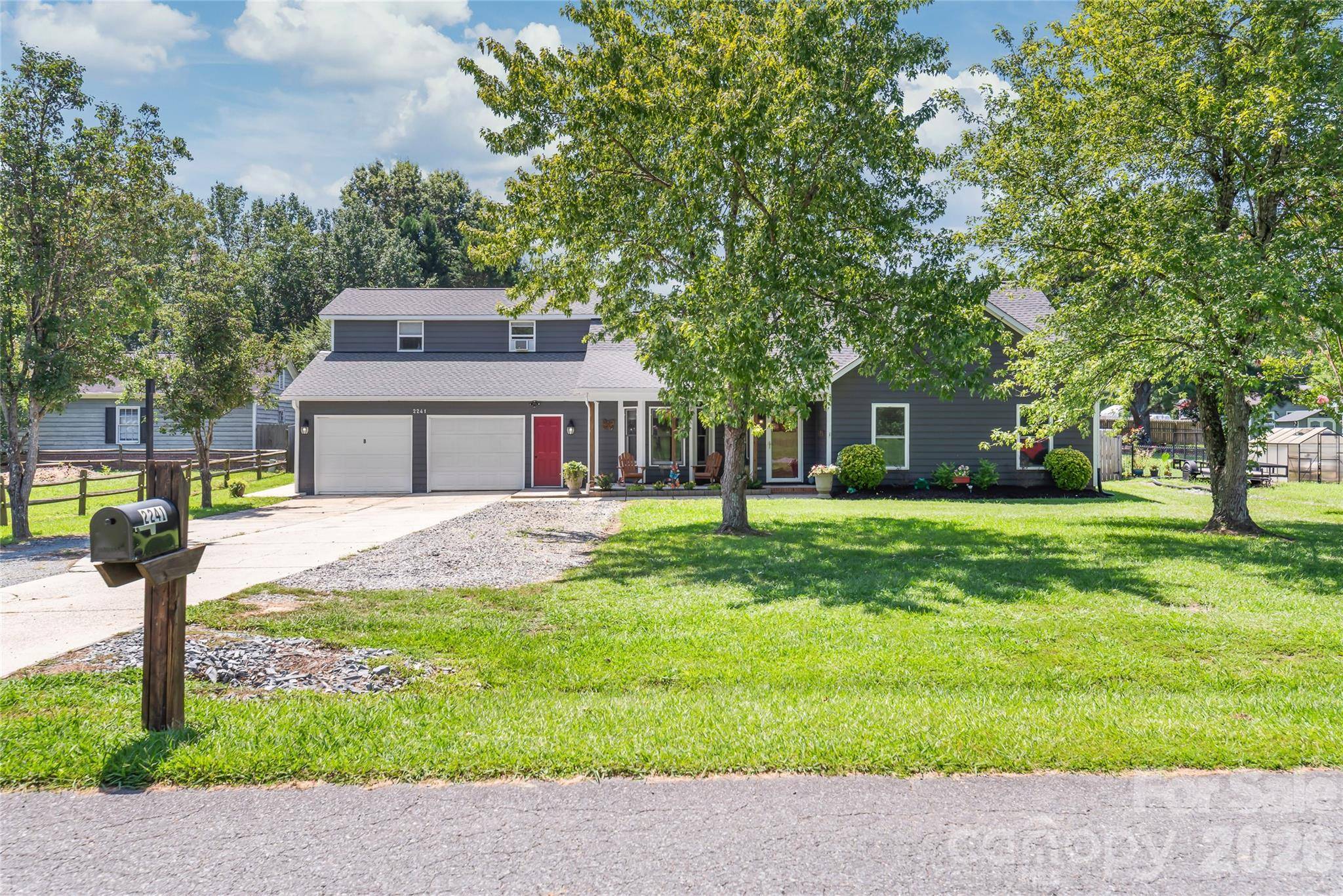 2241 Indian Cross TRL, Matthews, NC 28104