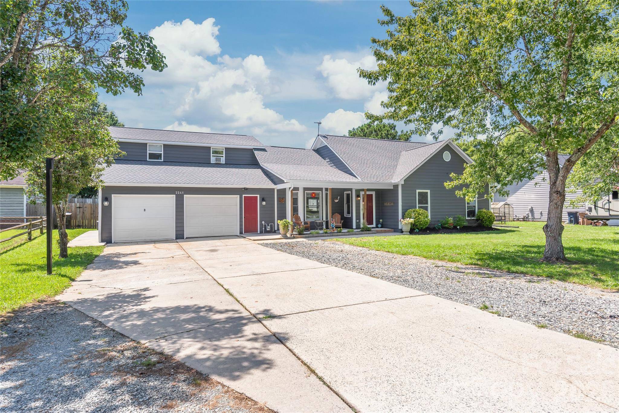 2241 Indian Cross TRL, Matthews, NC 28104