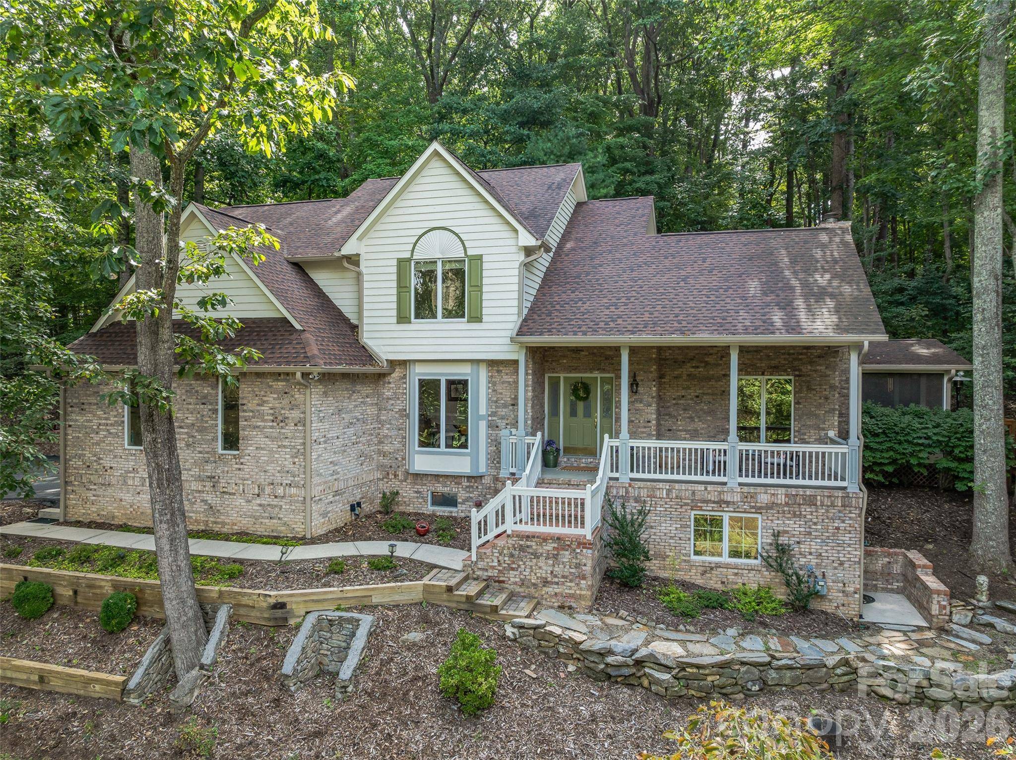 105 Galloway DR, Asheville, NC 28803