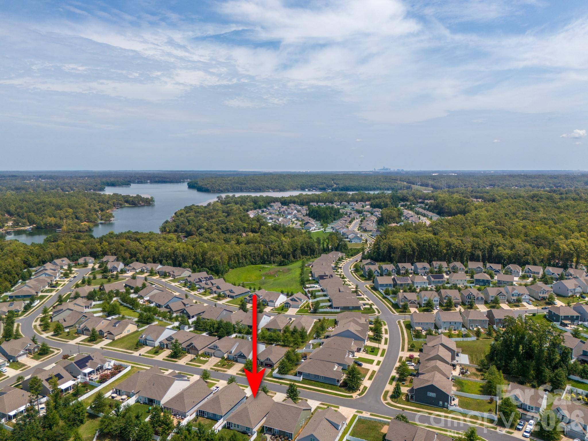 261 Robinwood LN, Clover, SC 29710