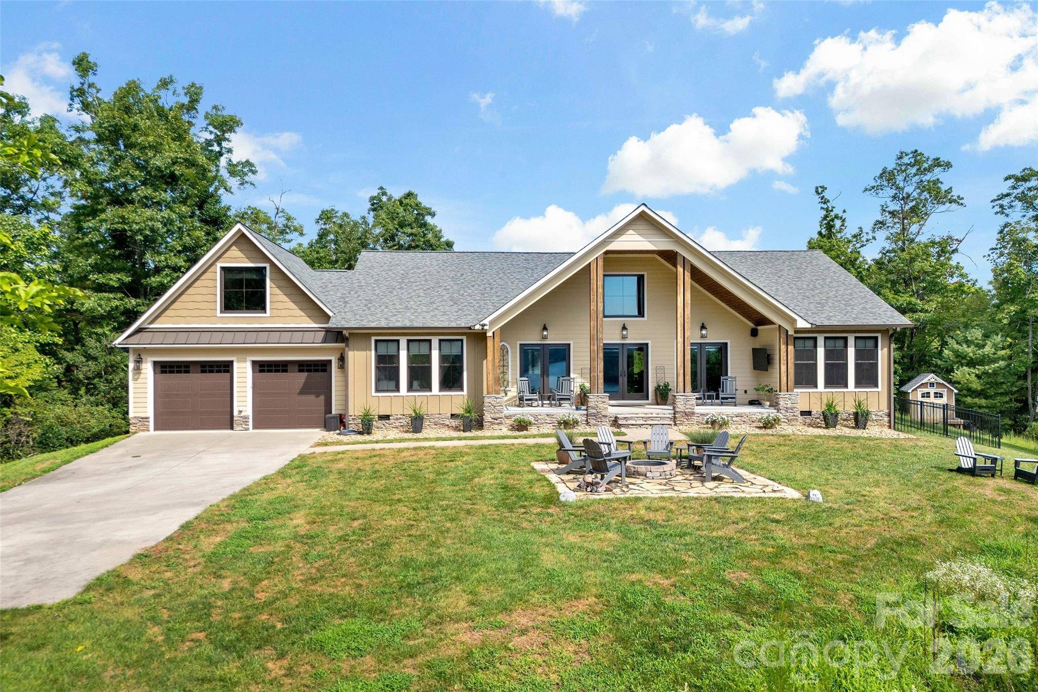 6521 Lake James RD, Marion, NC 28752