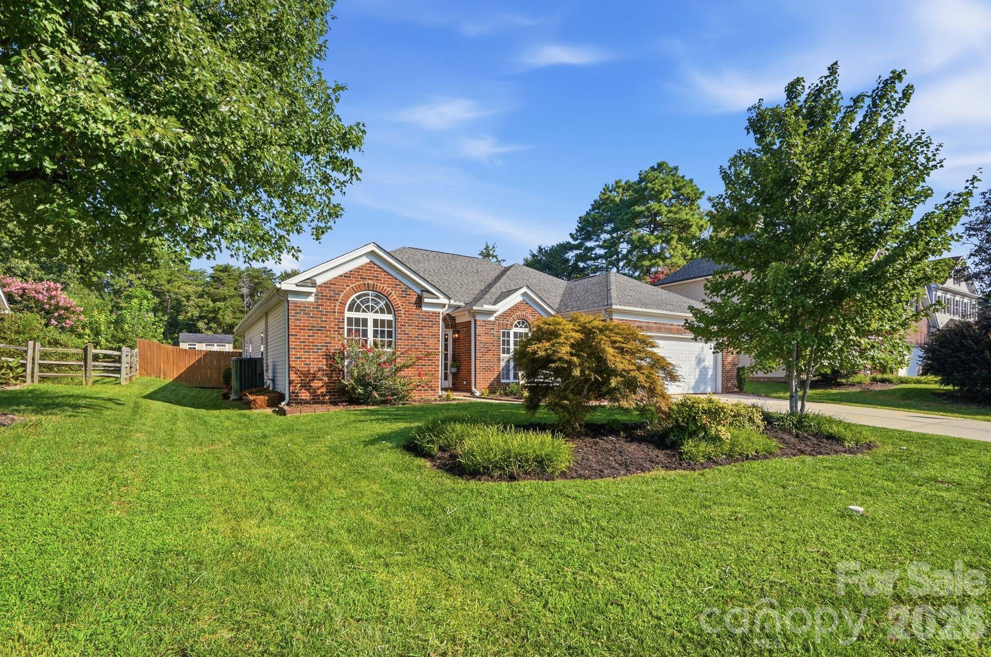 7877 Sedgebrook DR E, Stanley, NC 28164