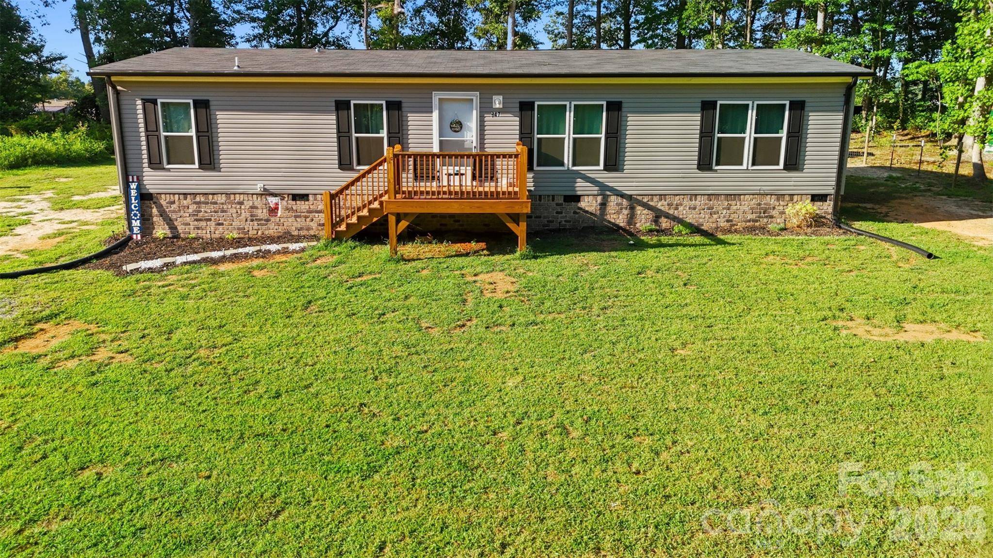 947 Jay Burke RD, Taylorsville, NC 28681