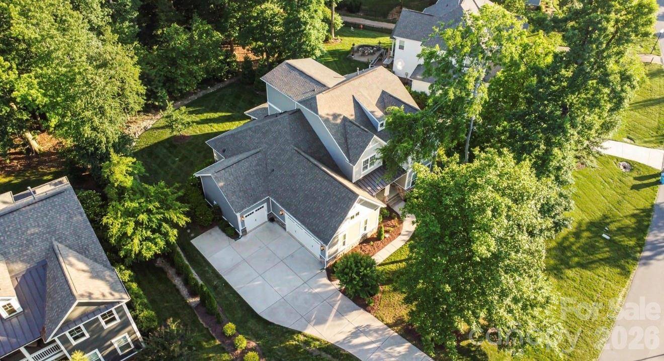 113 Cross Current LN, Belmont, NC 28012