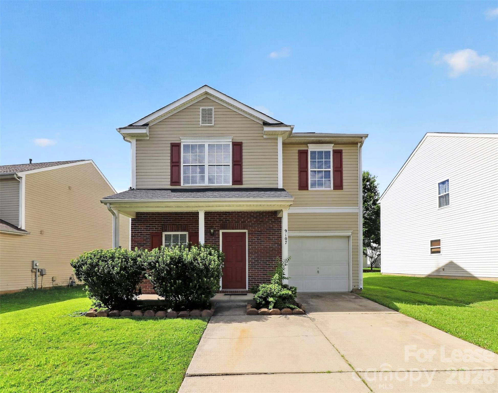 9107 Newfield ST, Charlotte, NC 28216