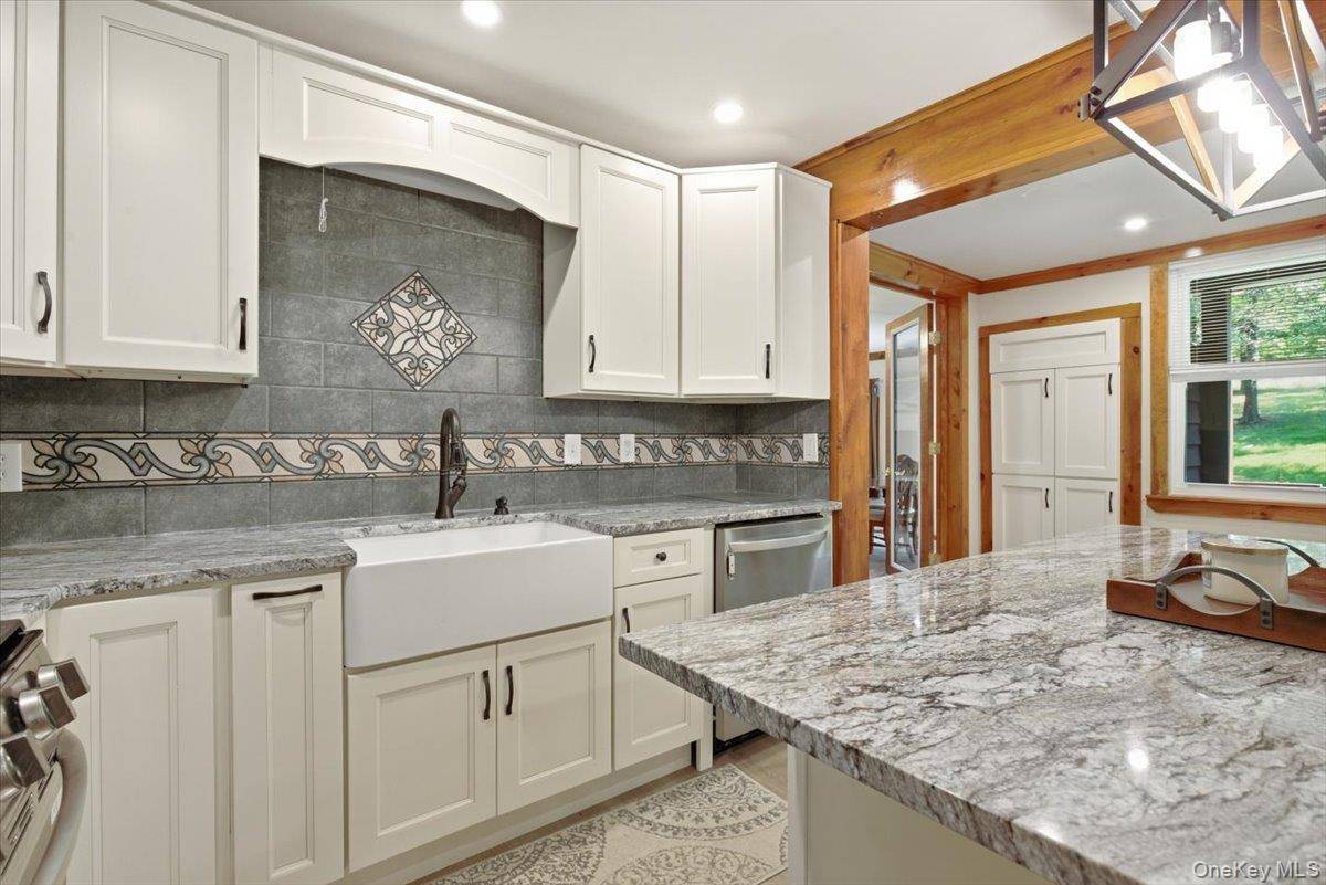 31 Favorito RD, Cairo, NY 12413