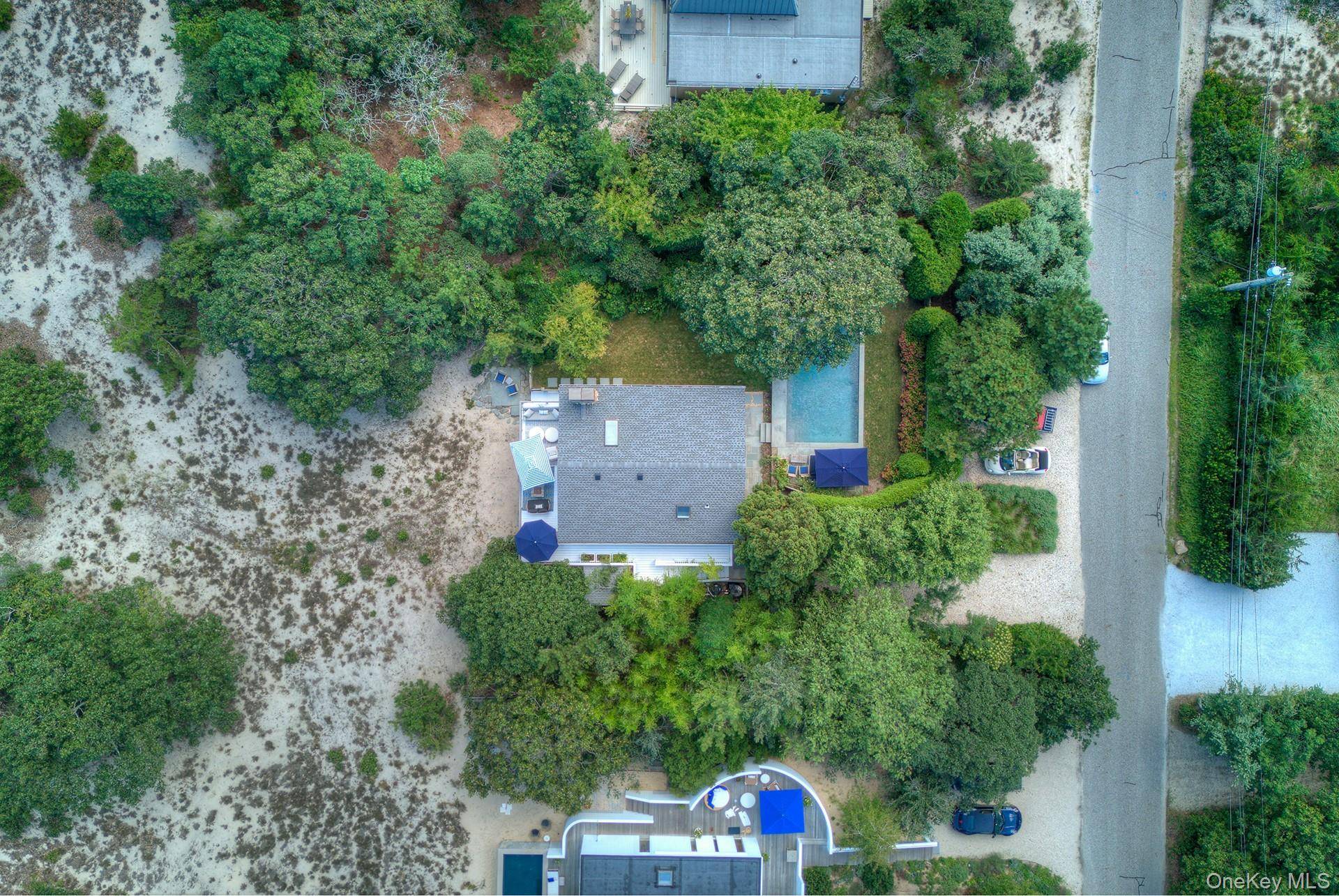 18 Cliff RD, Amagansett, NY 11930