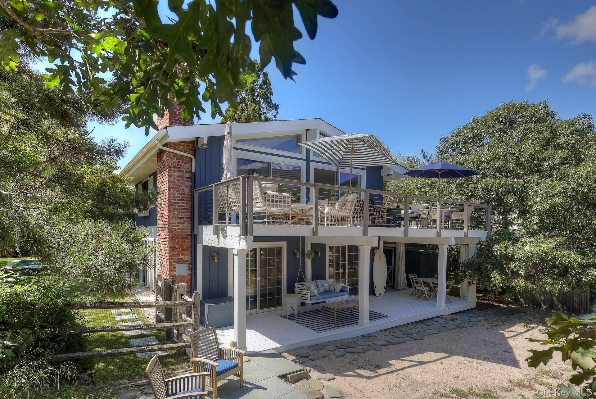 18 Cliff RD, Amagansett, NY 11930