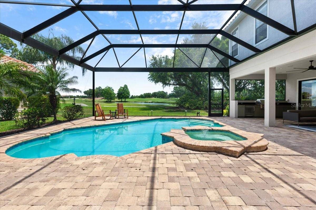 7527 GREYSTONE ST, Lakewood Ranch, FL 34202
