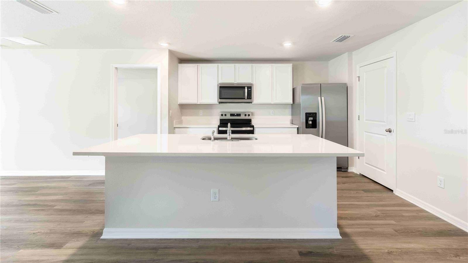 11908 MOUNTAIN ISLAND TRL, Parrish, FL 34219