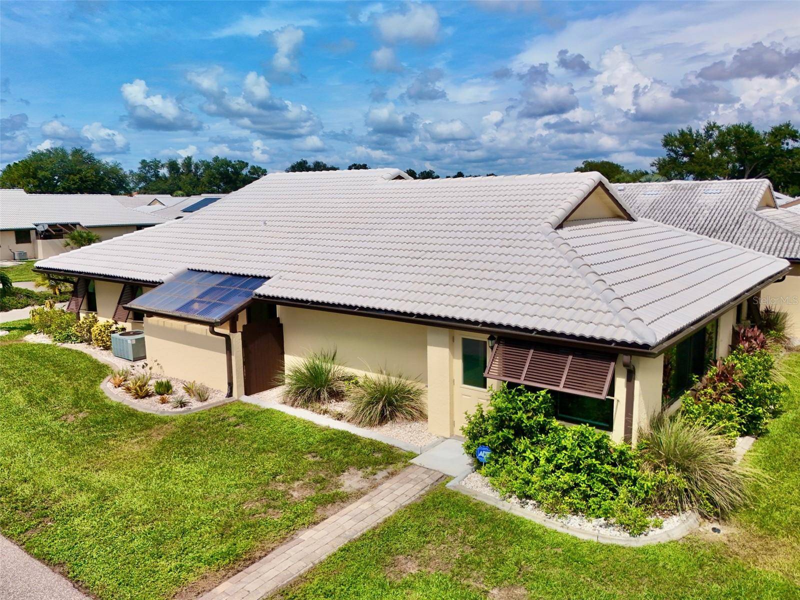 44 SANDSTONE CIR, Venice, FL 34293