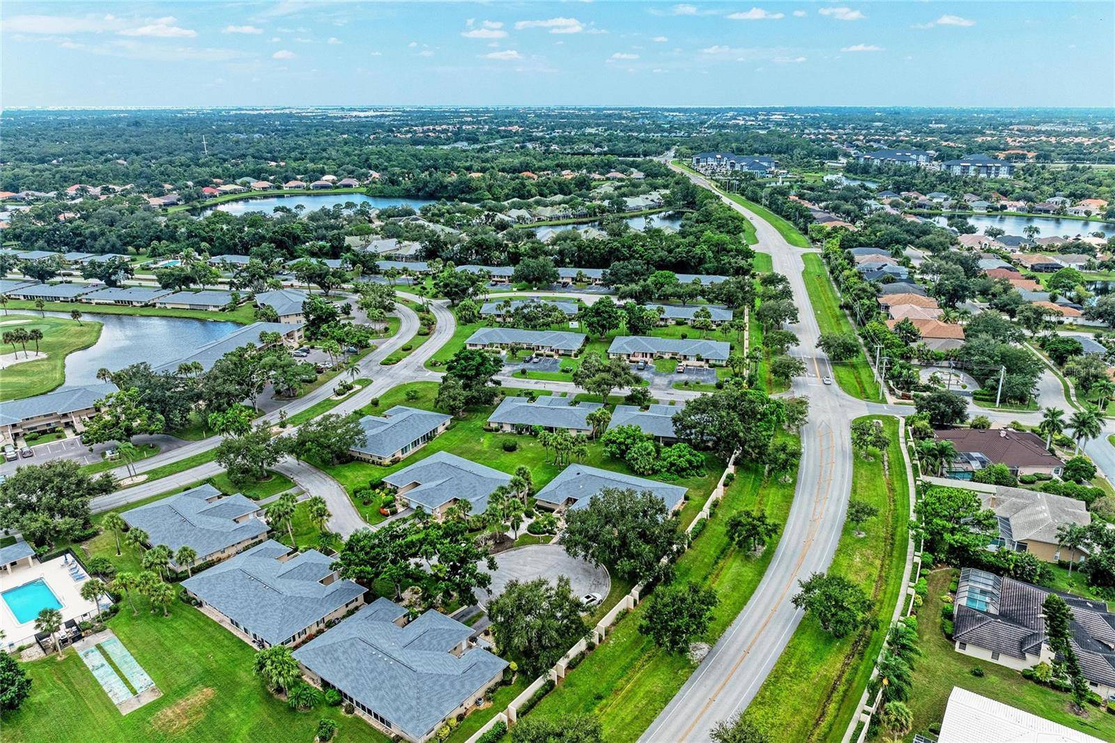 7008 W COUNTRY CLUB DR N #139, Sarasota, FL 34243