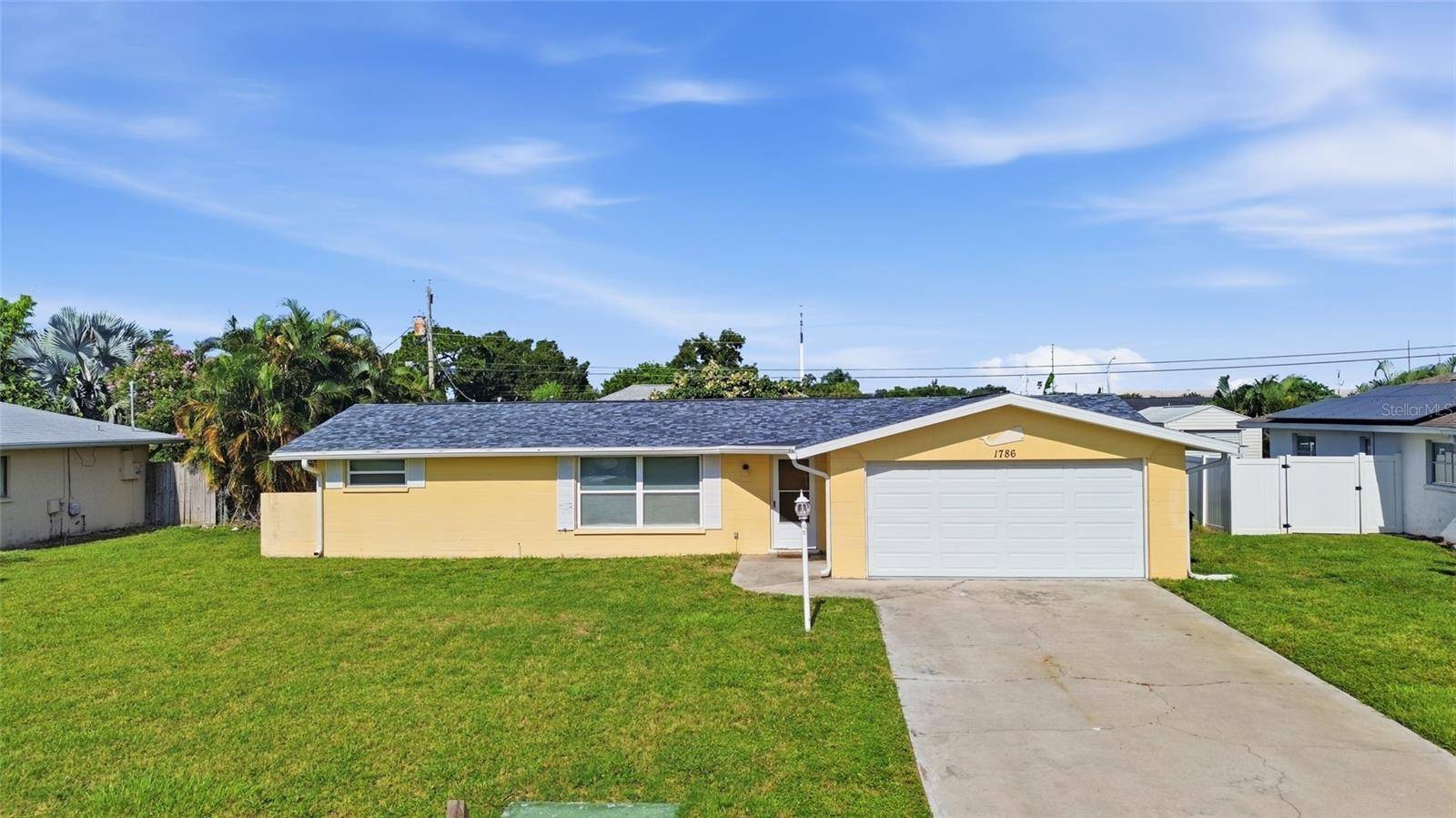 1786 COCONUT DR, Venice, FL 34293