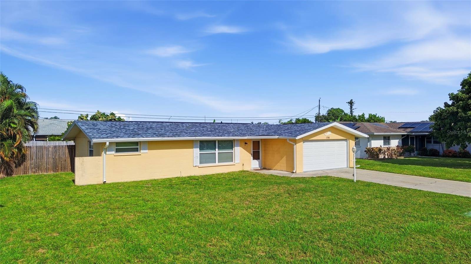 1786 COCONUT DR, Venice, FL 34293