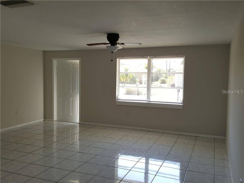 262 MANOR RD, Venice, FL 34293