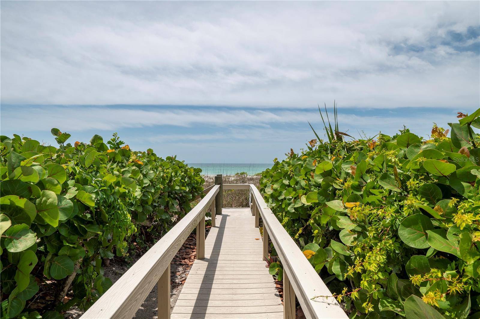 2675 GULF OF MEXICO DR #204, Longboat Key, FL 34228