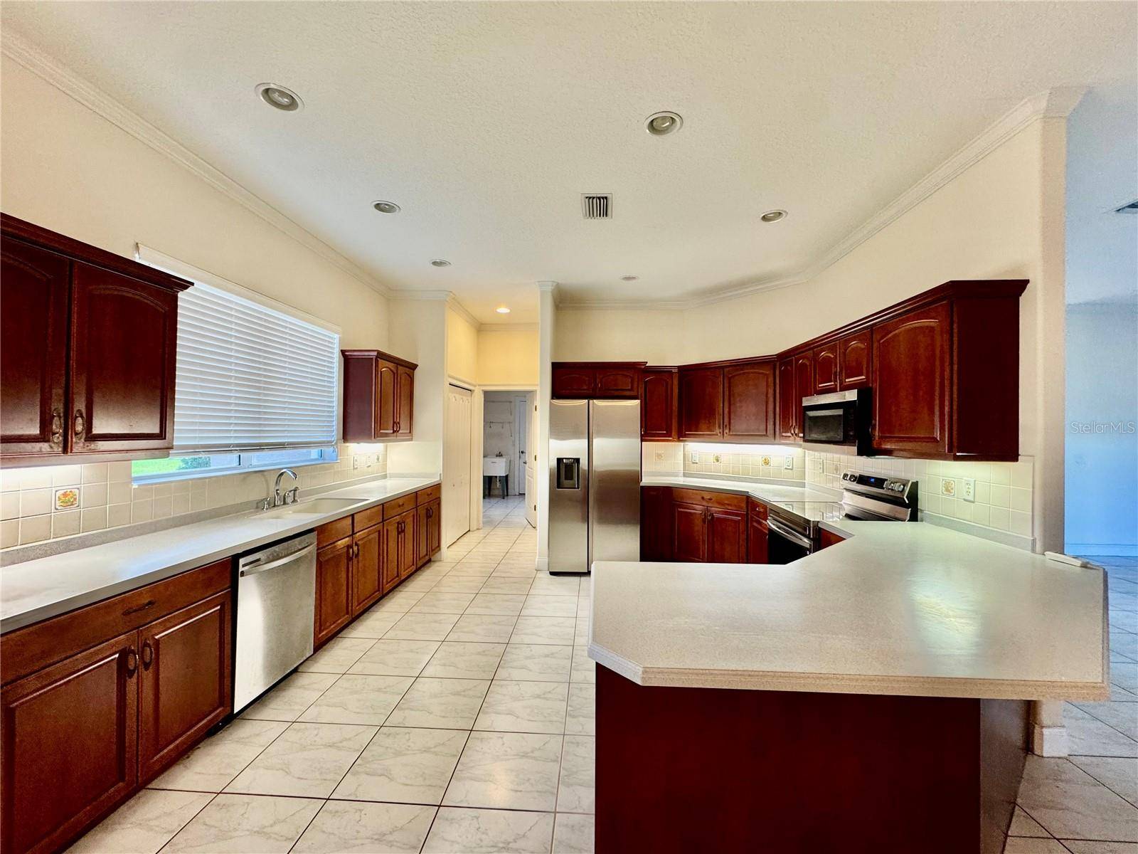 37 SABAL BND, Palm Coast, FL 32137