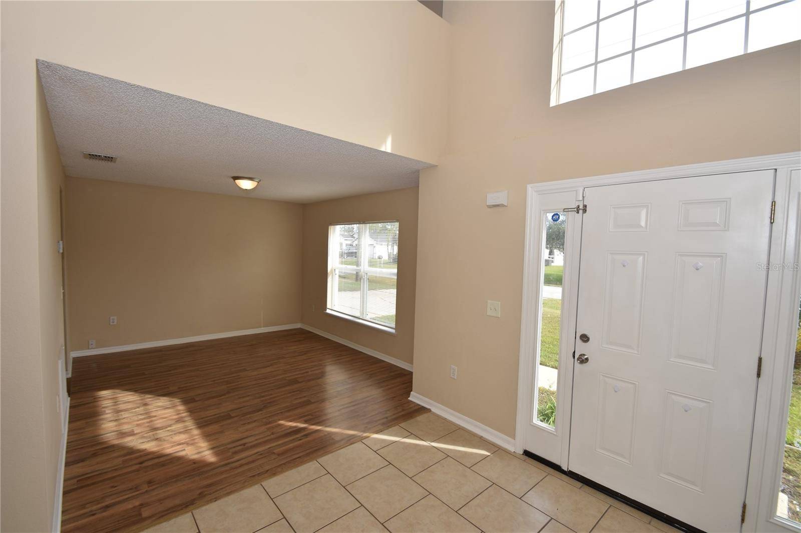 27 RIVERDALE LN, Palm Coast, FL 32164