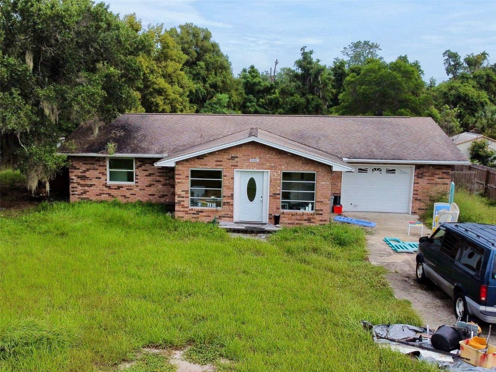 5243 EAGLES NEST RD, Fruitland Park, FL 34731
