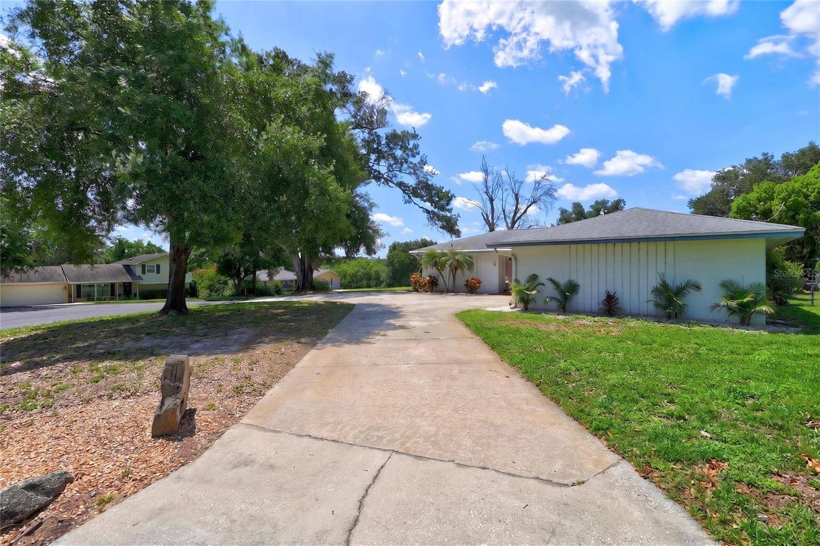 54 LAKE LINK CIR SE, Winter Haven, FL 33884