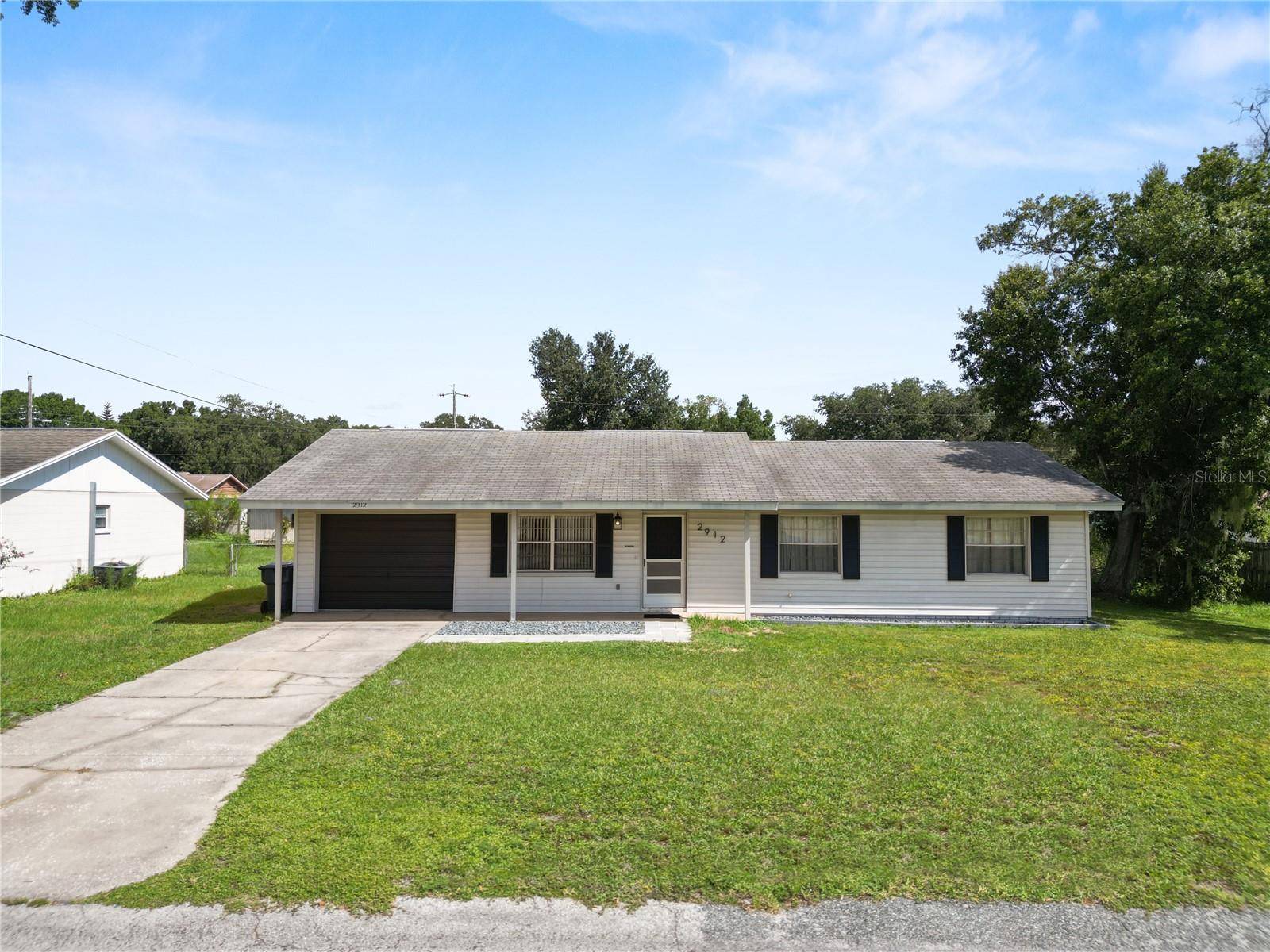 2912 WOODCREST LN, Lakeland, FL 33805