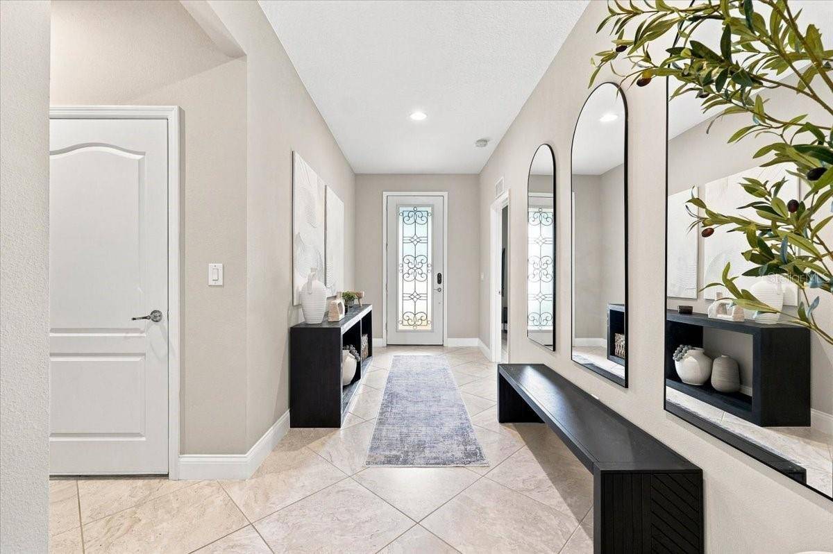 9113 GRANT LINE LN, Riverview, FL 33578