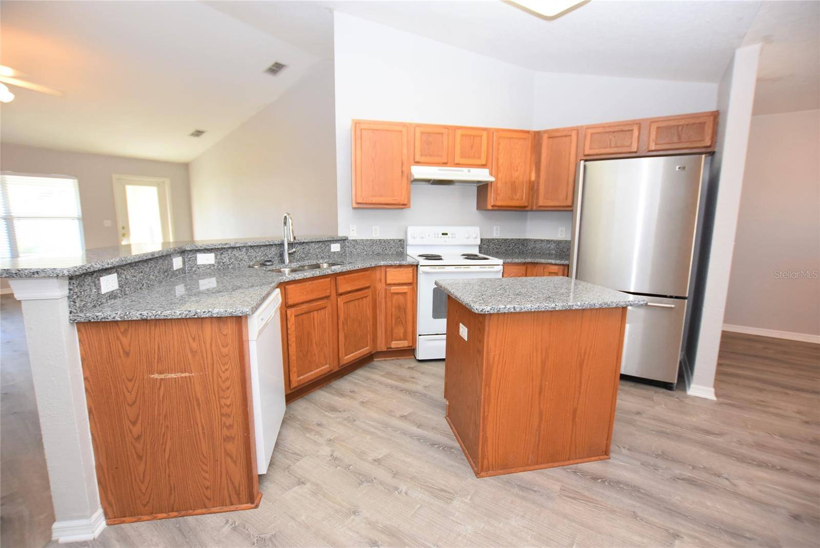 6835 HUNTERS CROSSING BLVD, Lakeland, FL 33809