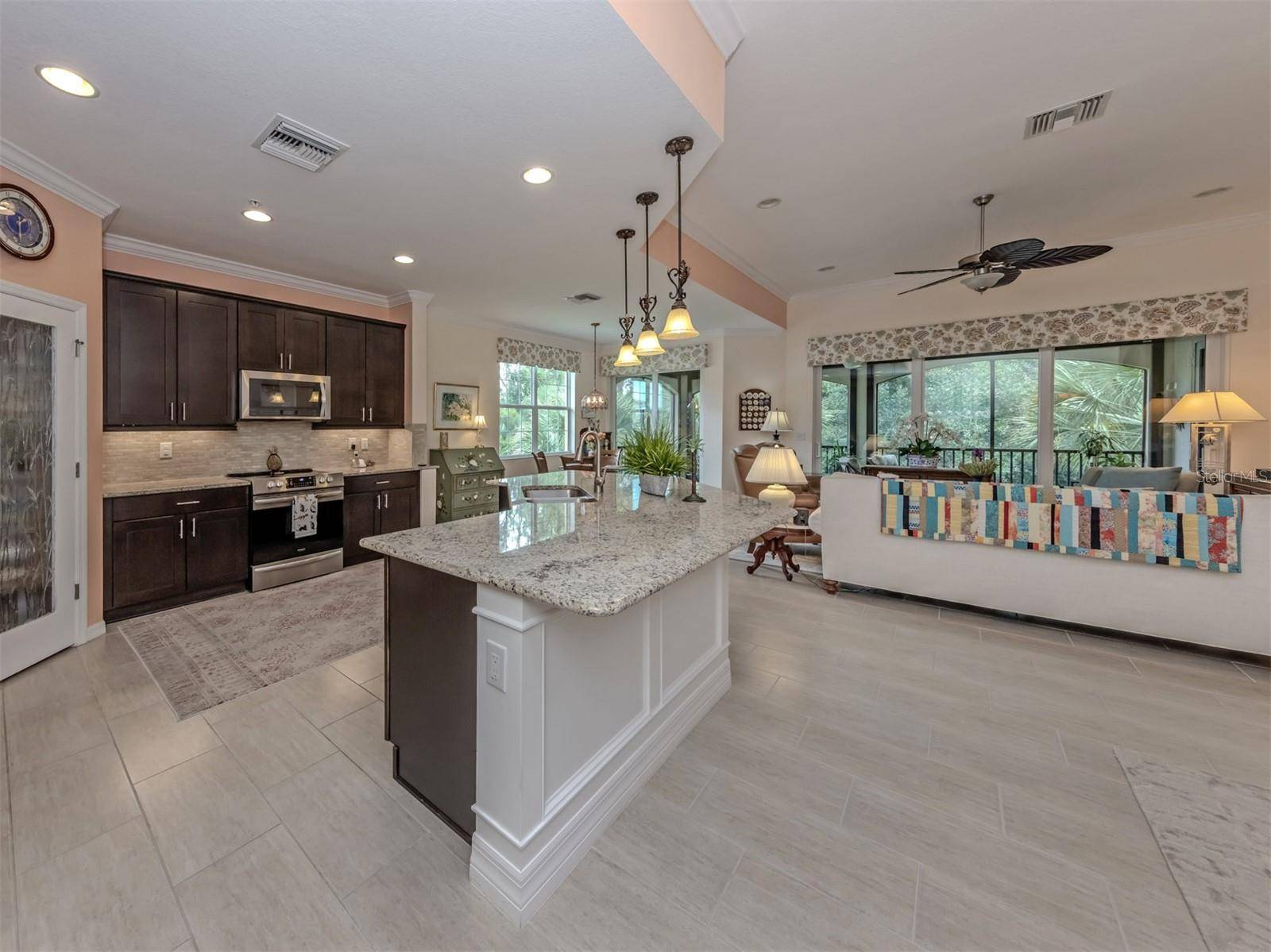 170 BELLA VISTA TER #20C, North Venice, FL 34275