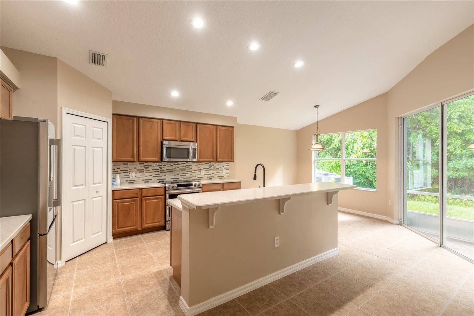 604 CORAL TRACE BLVD, Edgewater, FL 32132