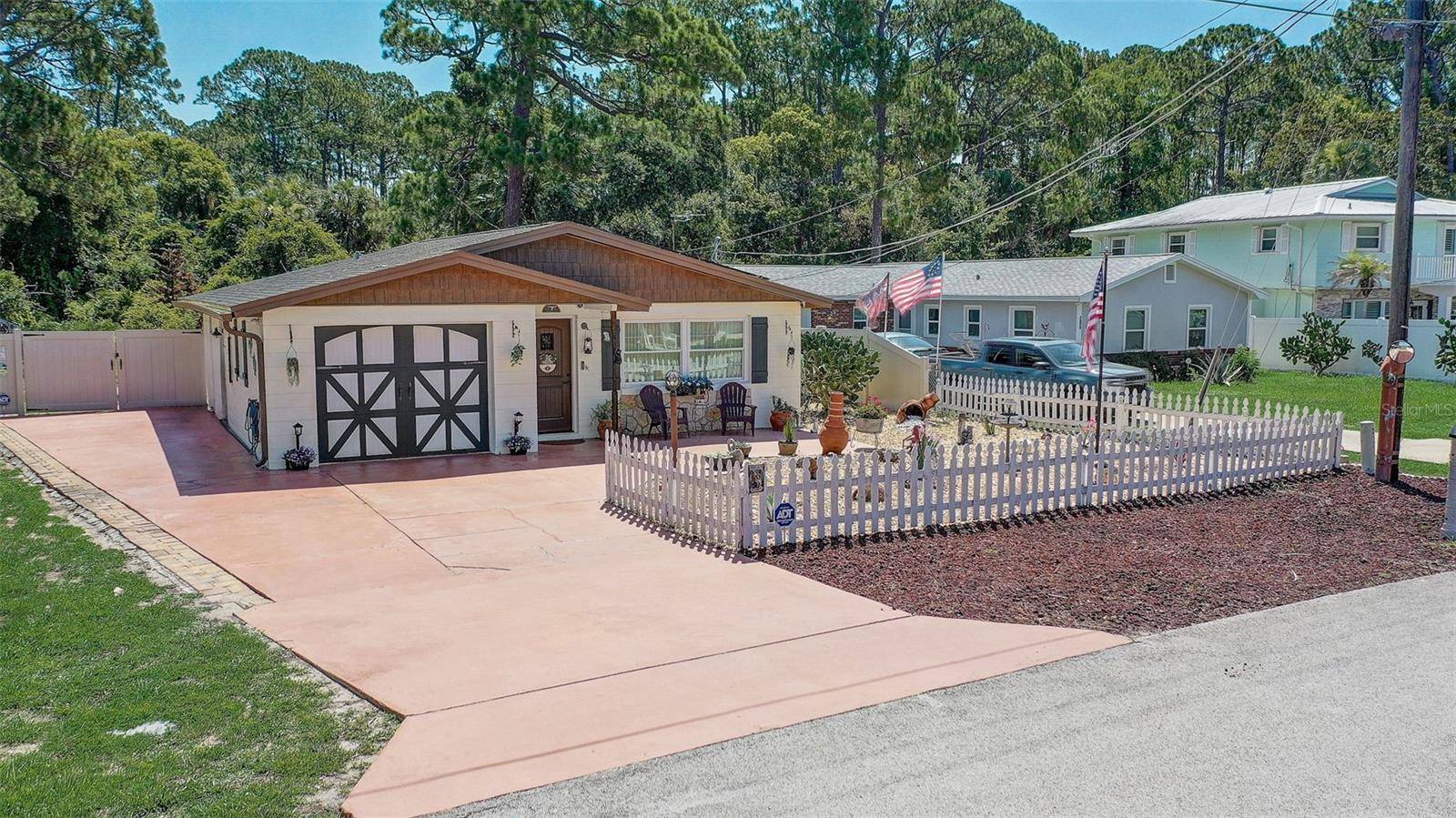 298 POINCIANA AVE, Port Orange, FL 32127