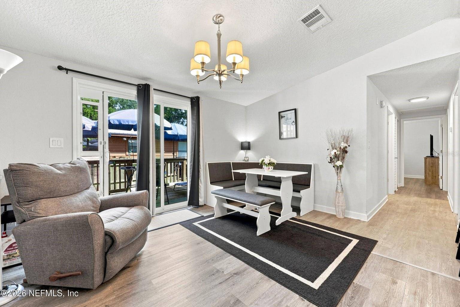 905 SAINT JOHNS AVE, Green Cove Springs, FL 32043