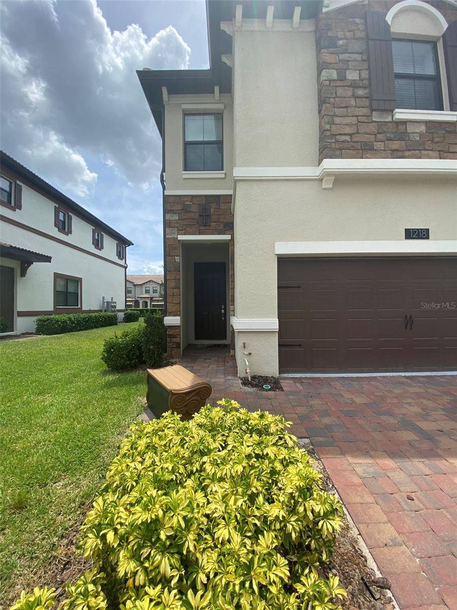 1218 PAYNE STEWART DR, Davenport, FL 33896