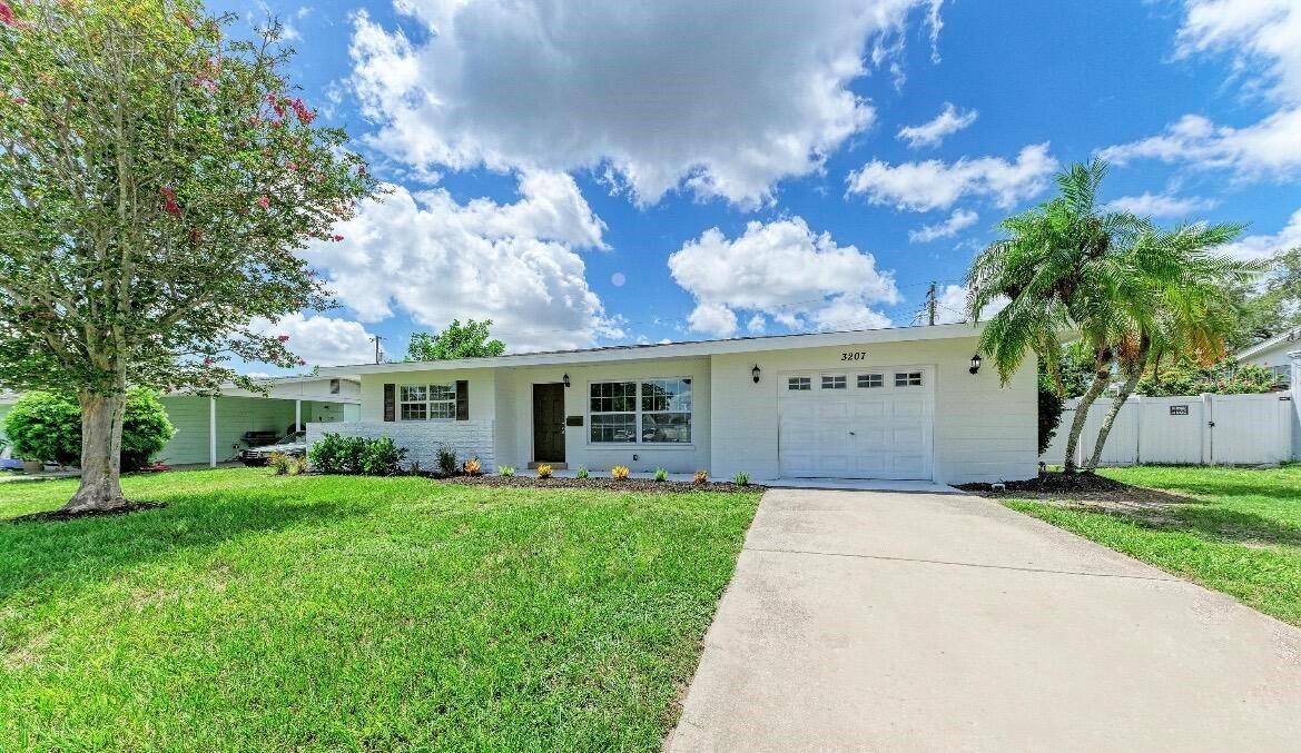 3207 19TH AVE W, Bradenton, FL 34205