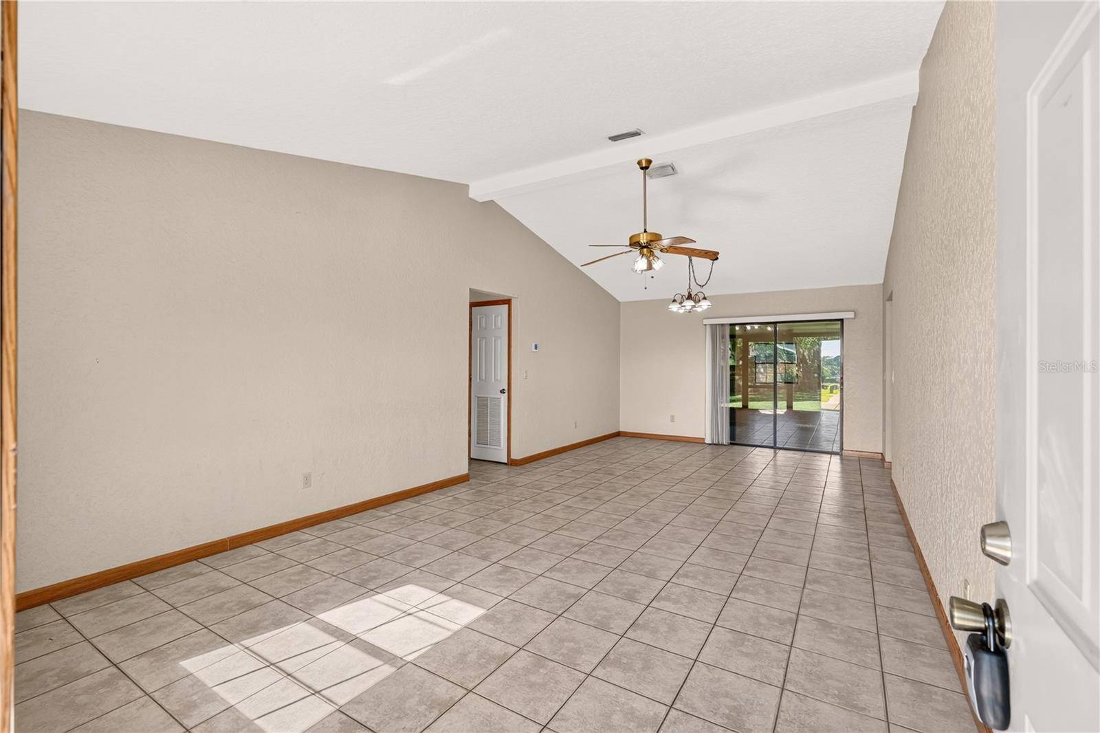 10808 SE 43RD AVE, Belleview, FL 34420