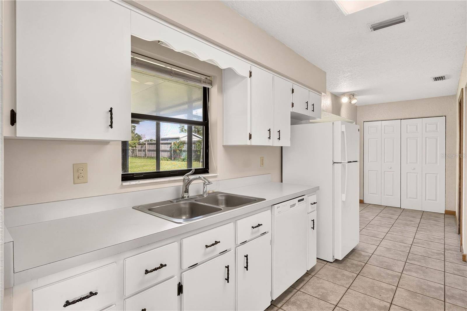 10808 SE 43RD AVE, Belleview, FL 34420