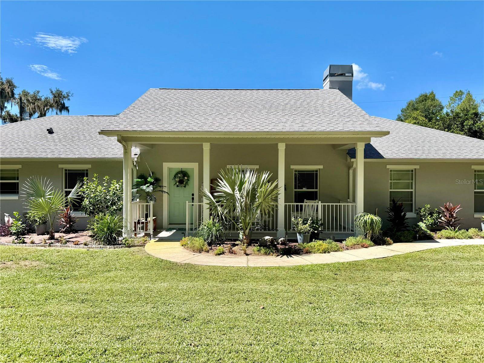 12854 NE 118TH TER, Ocklawaha, FL 32179