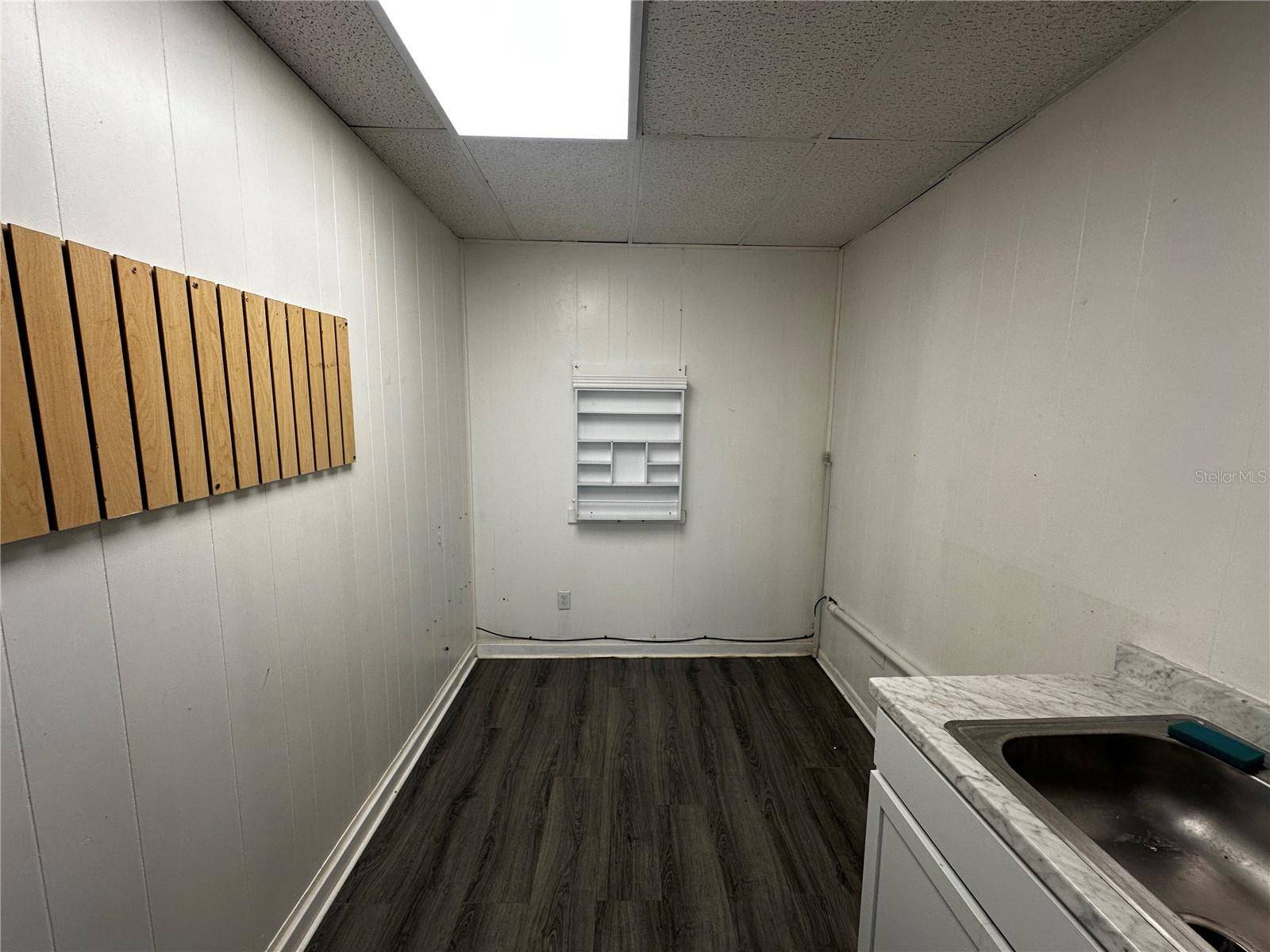 2206 E SILVER SPRINGS BLVD, Ocala, FL 34470