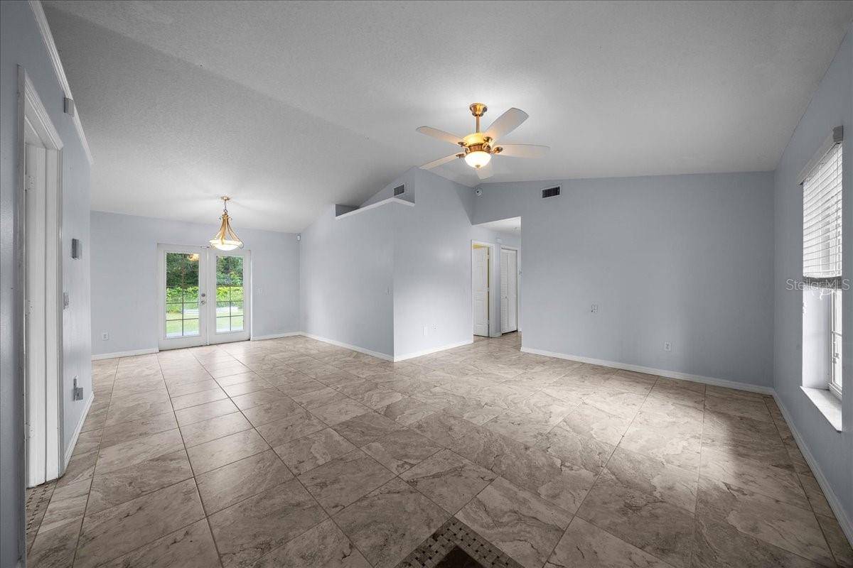 10473 SE 125TH ST, Belleview, FL 34420