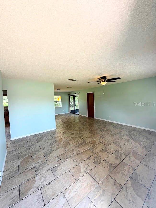 10301 SW 83RD TER, Ocala, FL 34481