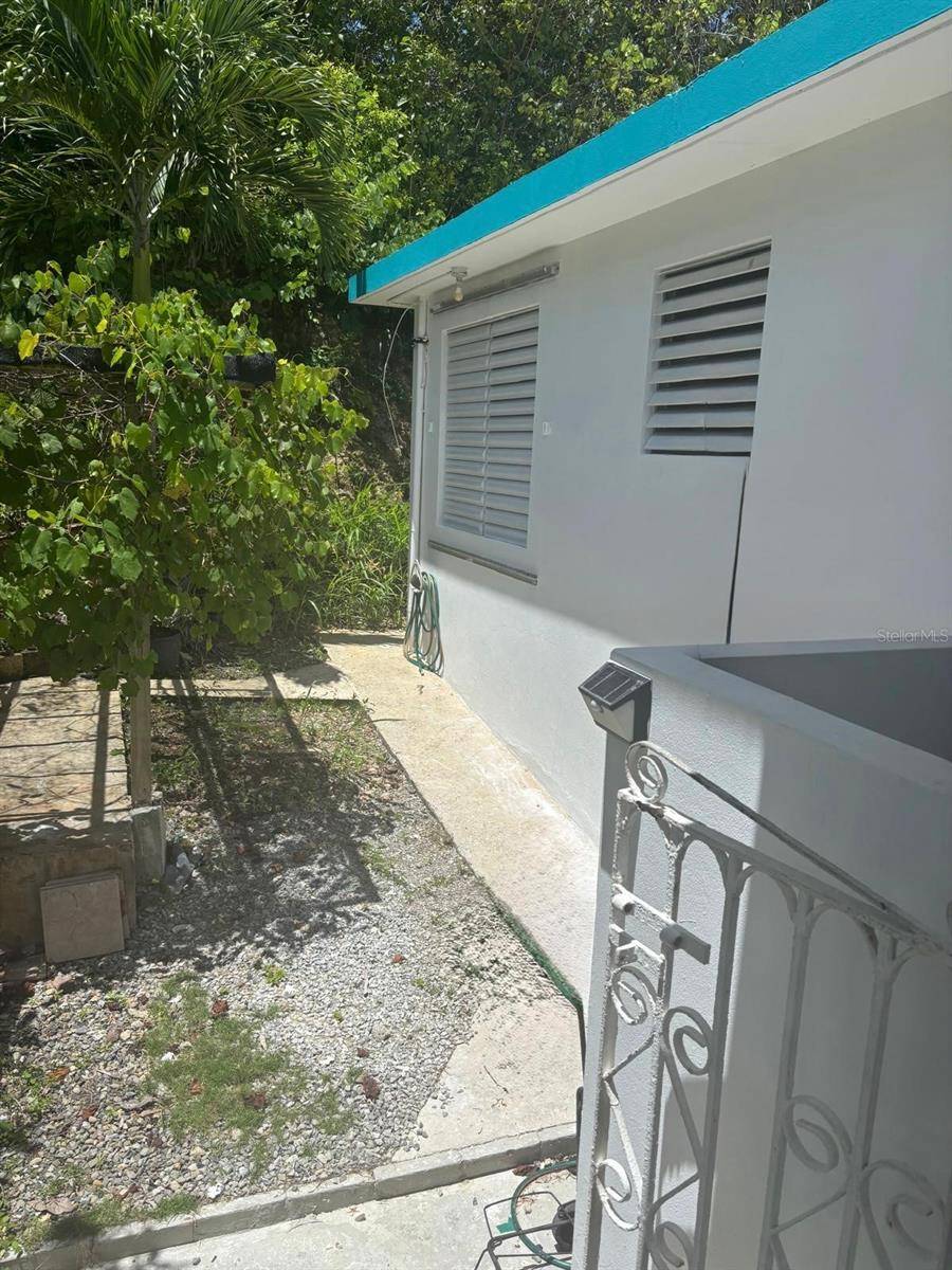 CALLE BRISAS DEL MAR BO GUANIQUILLA, COMUNIDAD PALMAR NOVOA, Aguada, PR 00602