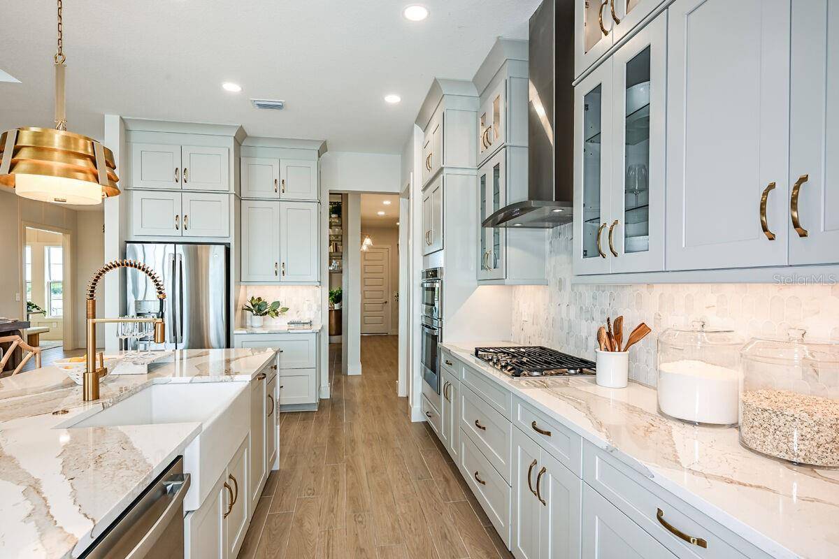 17524 MACARTHUR LOOP, Venice, FL 34293