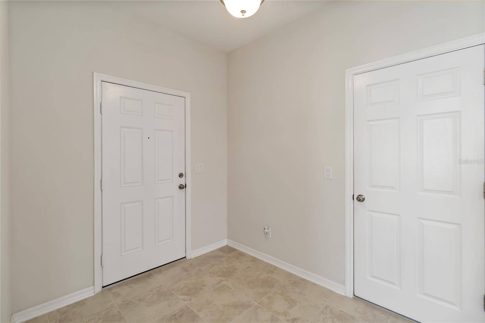 1651 CHATSWORTH CIR, St Cloud, FL 34771