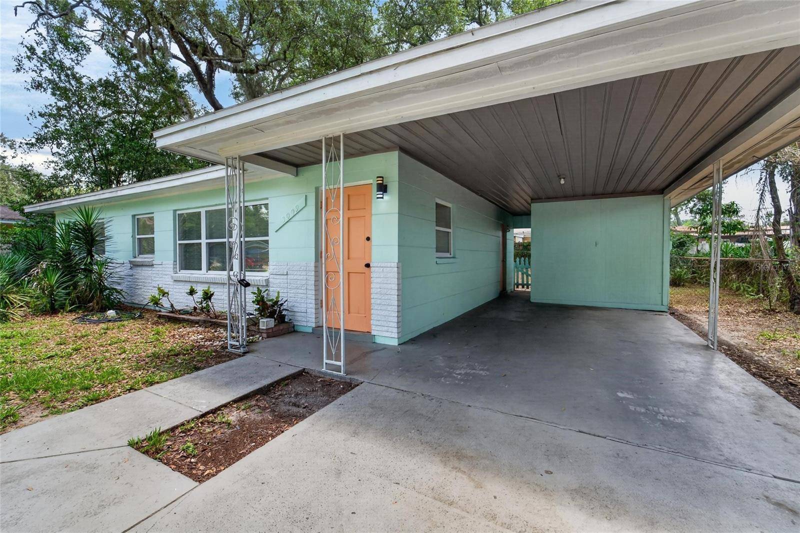 3009 E FERN ST, Tampa, FL 33610