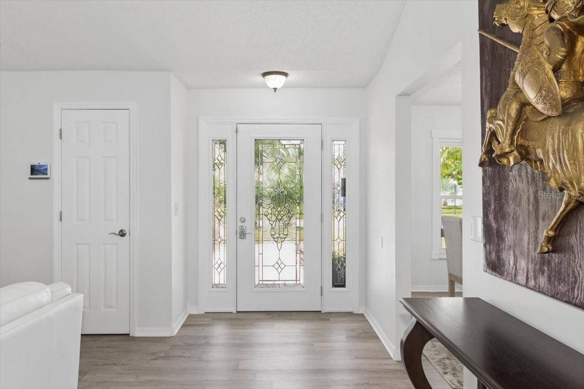 4102 W BANK AVE, Tampa, FL 33624