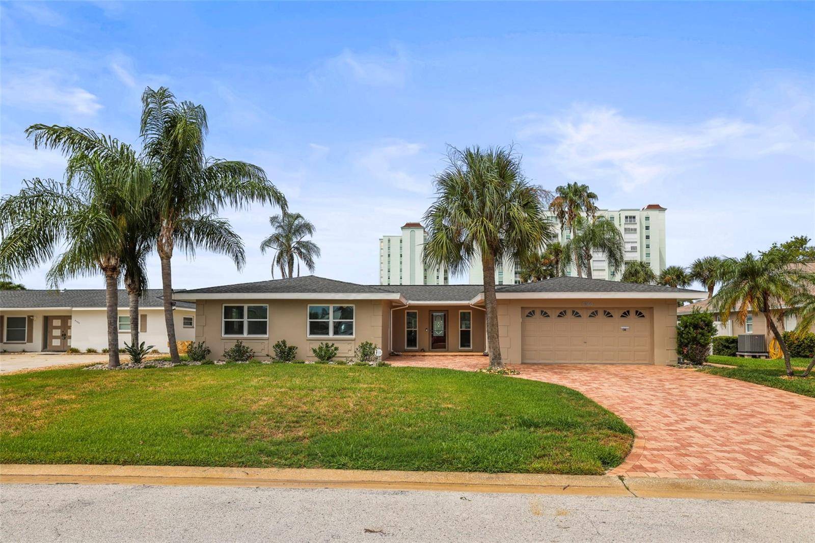 6360 2ND PALM PT, St Petersburg, FL 33706
